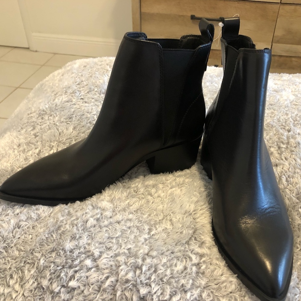 Steve Madden Audience Heel Boot